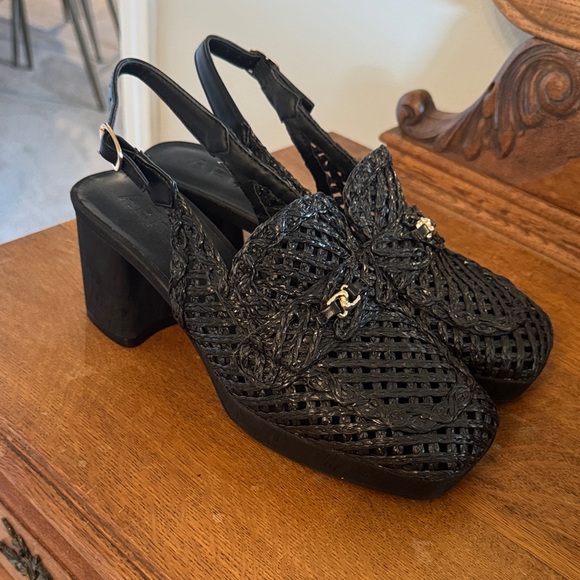 Aerosoles Black Santina Women's Slingback Shoes - Picture 2 of 5